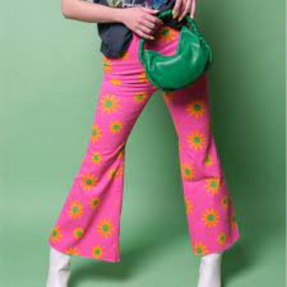 Free People Youthquake Pink Lipstick Combo Cropped Retro Flare Jeans Size 30 NWT - Picture 13 of 15